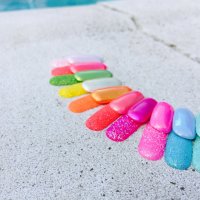 relax-bez-vrasek-lucie-helova-nehty-1